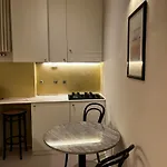 Uffizi Charming Apartment