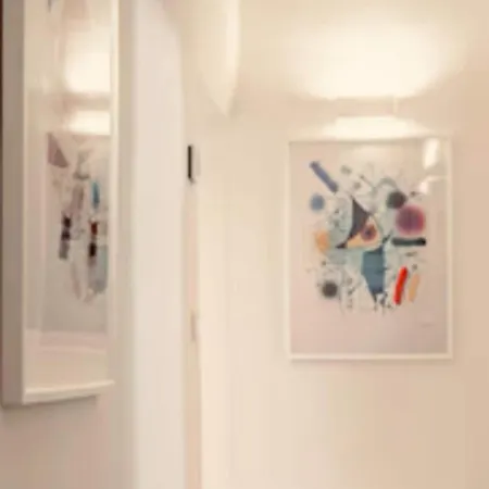 Uffizi Charming شقة