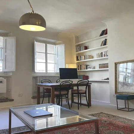 Apartment Uffizi Charming Florence
